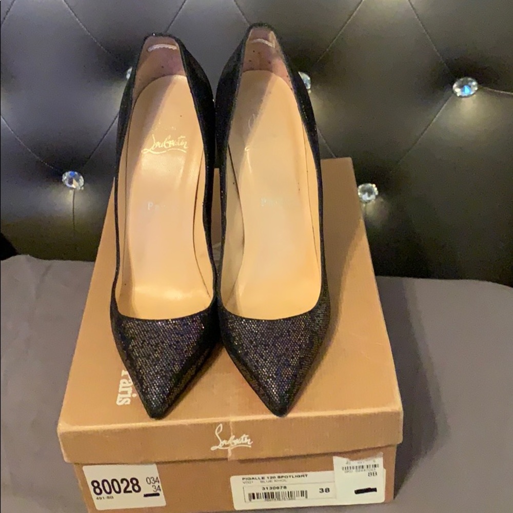 Christian Louboutin Pigalle 120 Stoplight